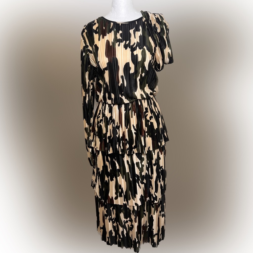 Zara camo pleated layered dress sz S